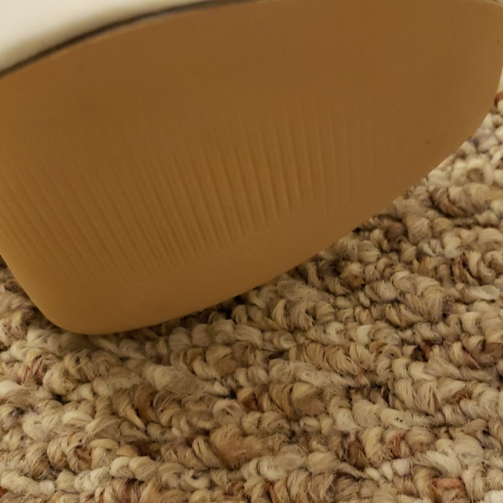 Shoes - Picture 2 of 3